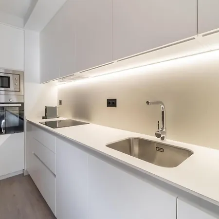 Apartamento Stone Near And Scenic Lake, Cleaning Included